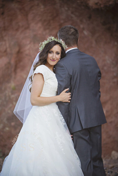 T&HBridals097